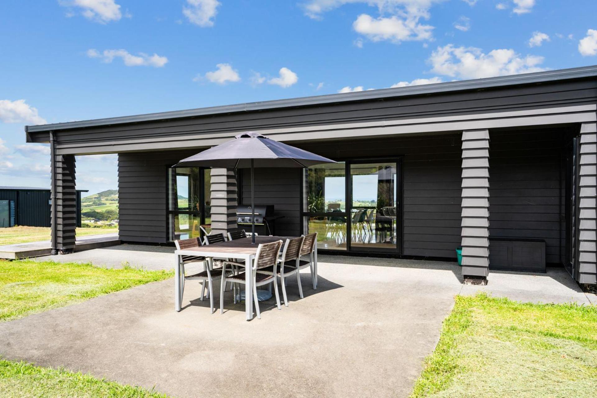 Mangawhai Magic - Mangawhai Heads Holiday Home Exterior foto